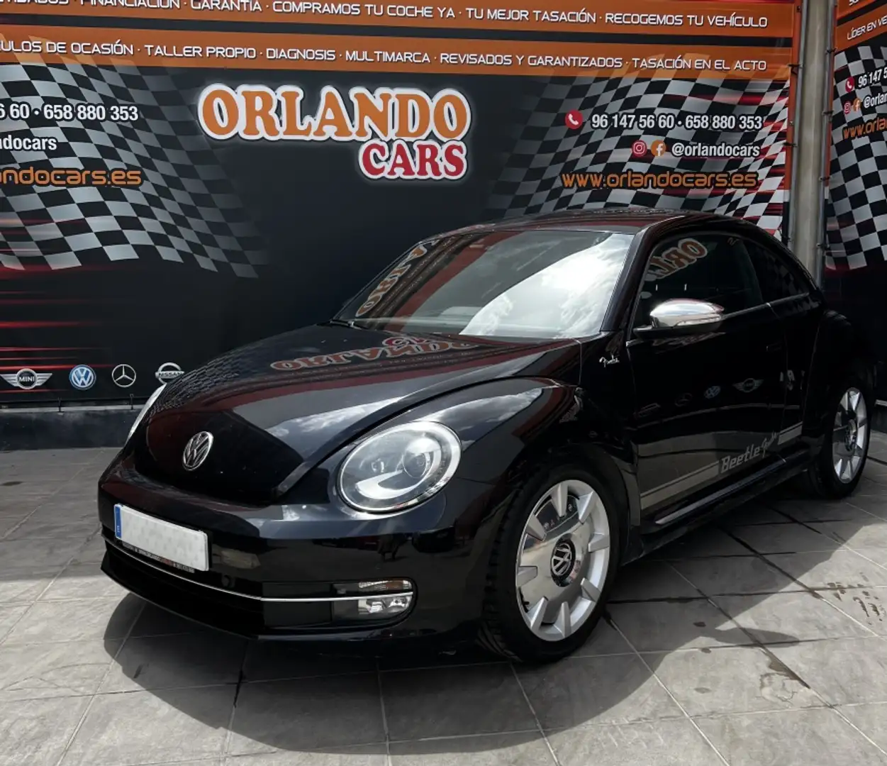 Volkswagen Beetle 2.0TDI Fender Edition Negro - 1