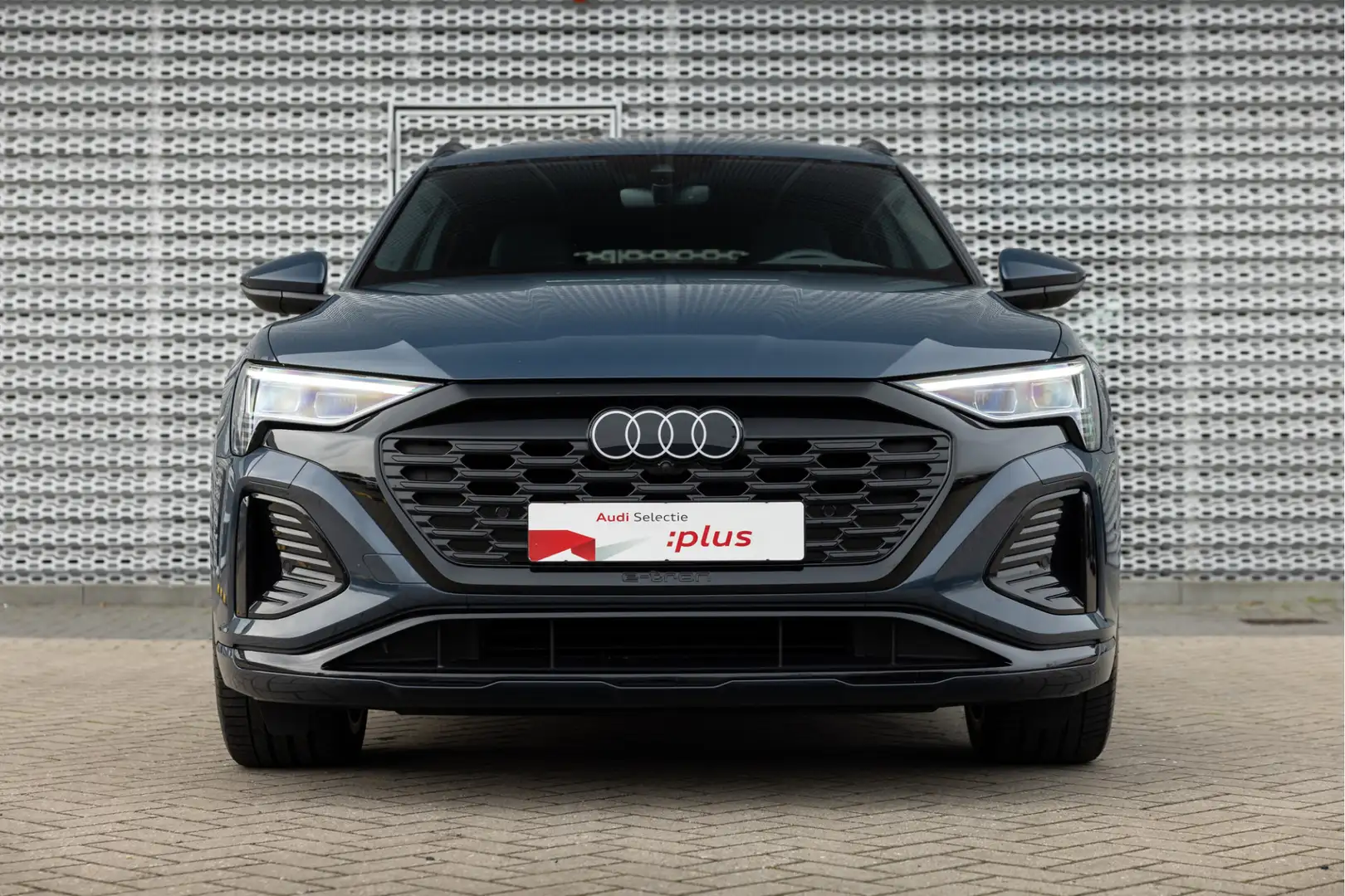 Audi Q8 e-tron 55 quattro S Edition 115 kWh | Panoramadak | B&O | Bleu - 2