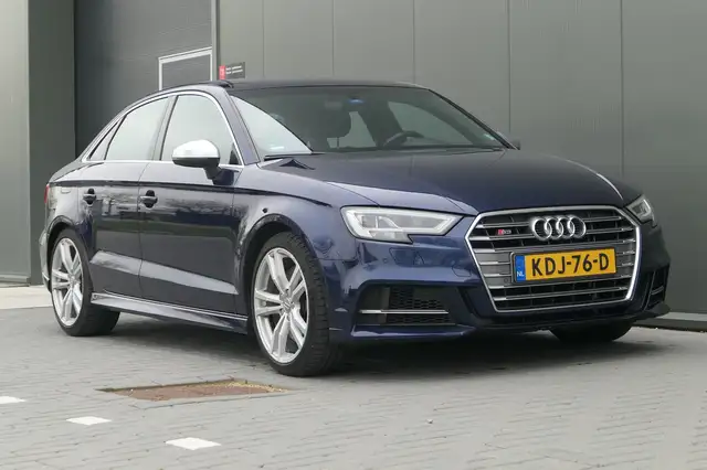 Audi A3 view 5
