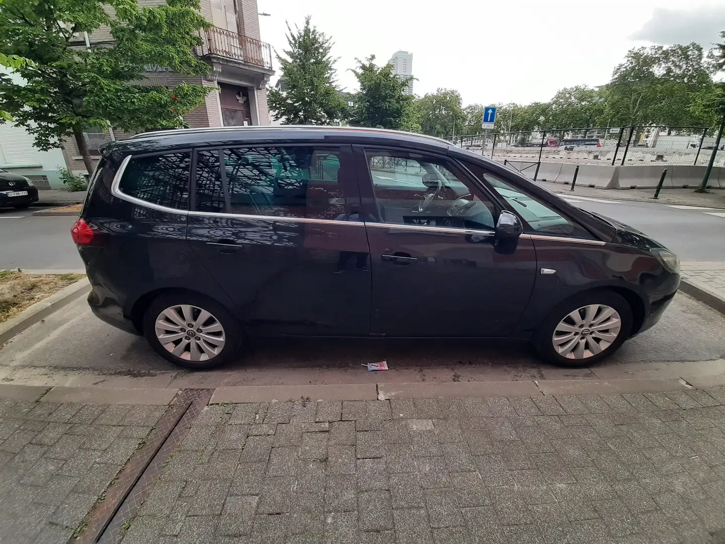 Opel Zafira Tourer Zafira 1.6 CDTi ecoFLEX Comfort Start/Stop Zwart - 1