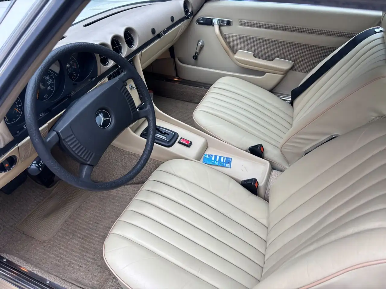 Mercedes-Benz 280, foto 12