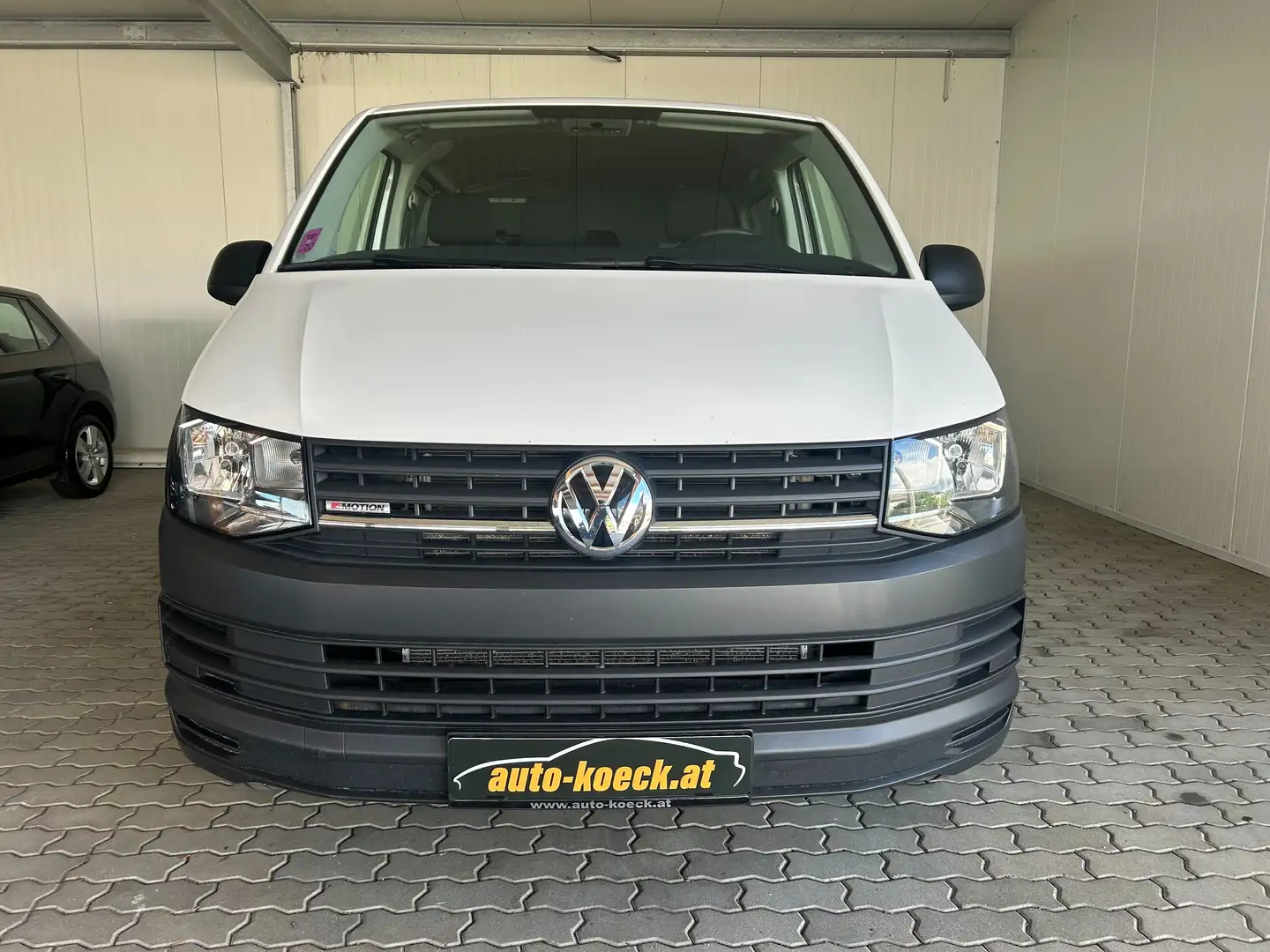 Volkswagen T6 Kombi lang 4Motion Netto  27492.- Weiß - 2