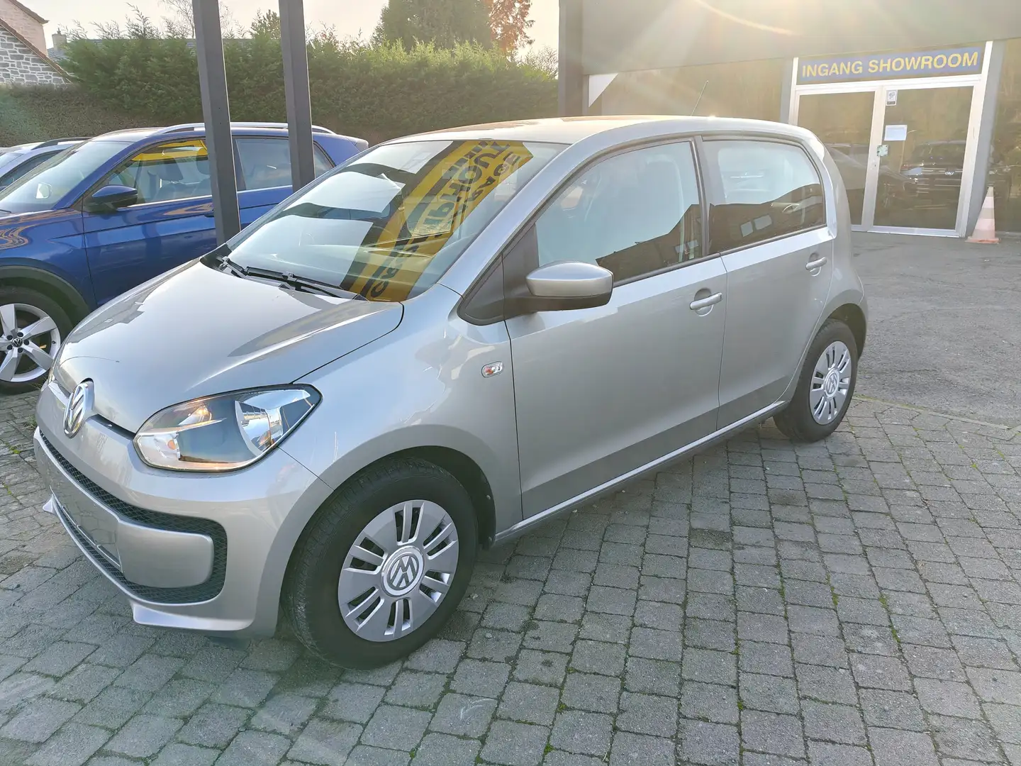 Volkswagen up! up! move up! Grijs - 2