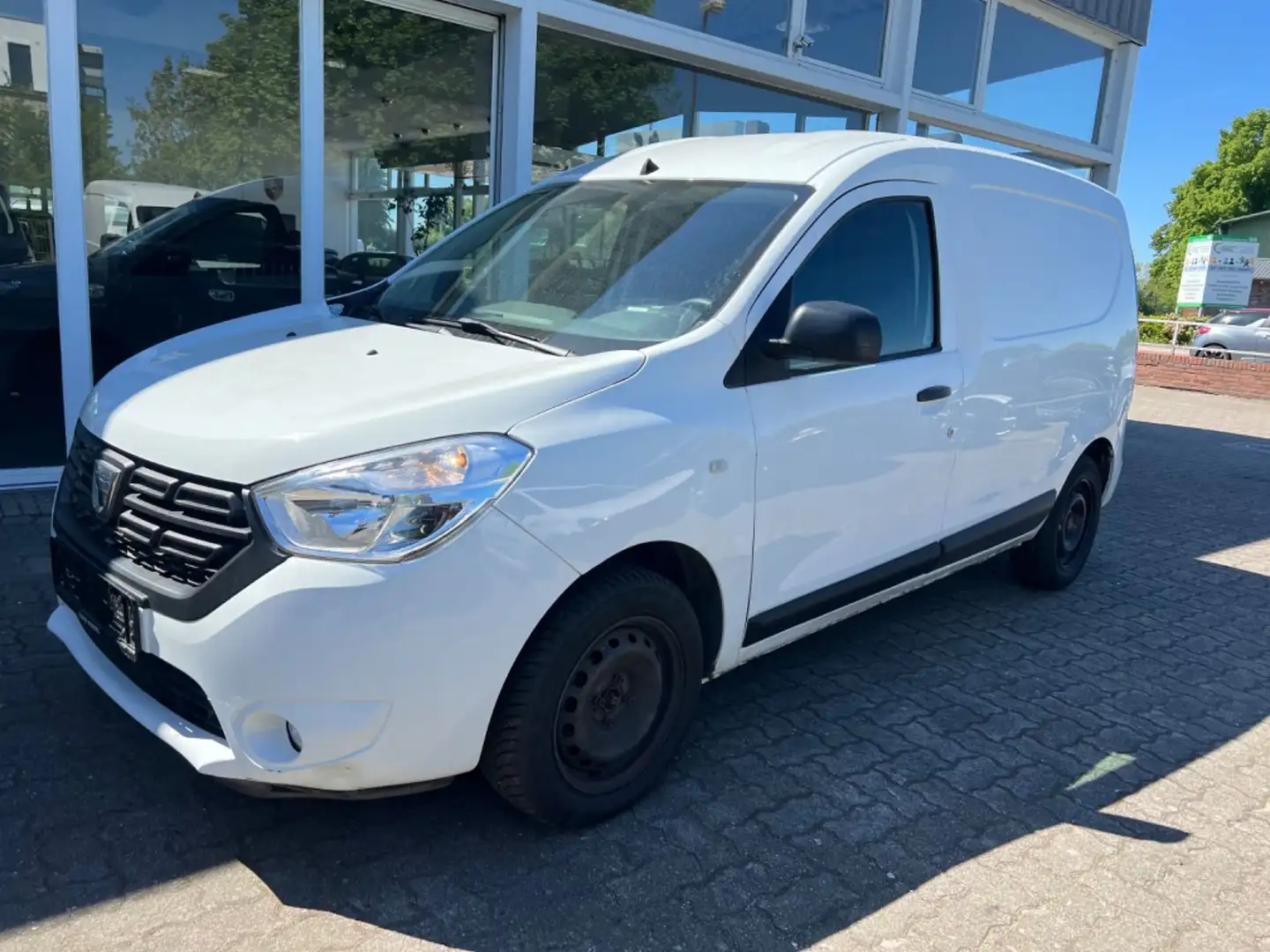 Dacia Dokker DOKKER EXPRESS ESSENTIAL NAVI/KAMERA/SITZHZ/1.HD Blanco - 1