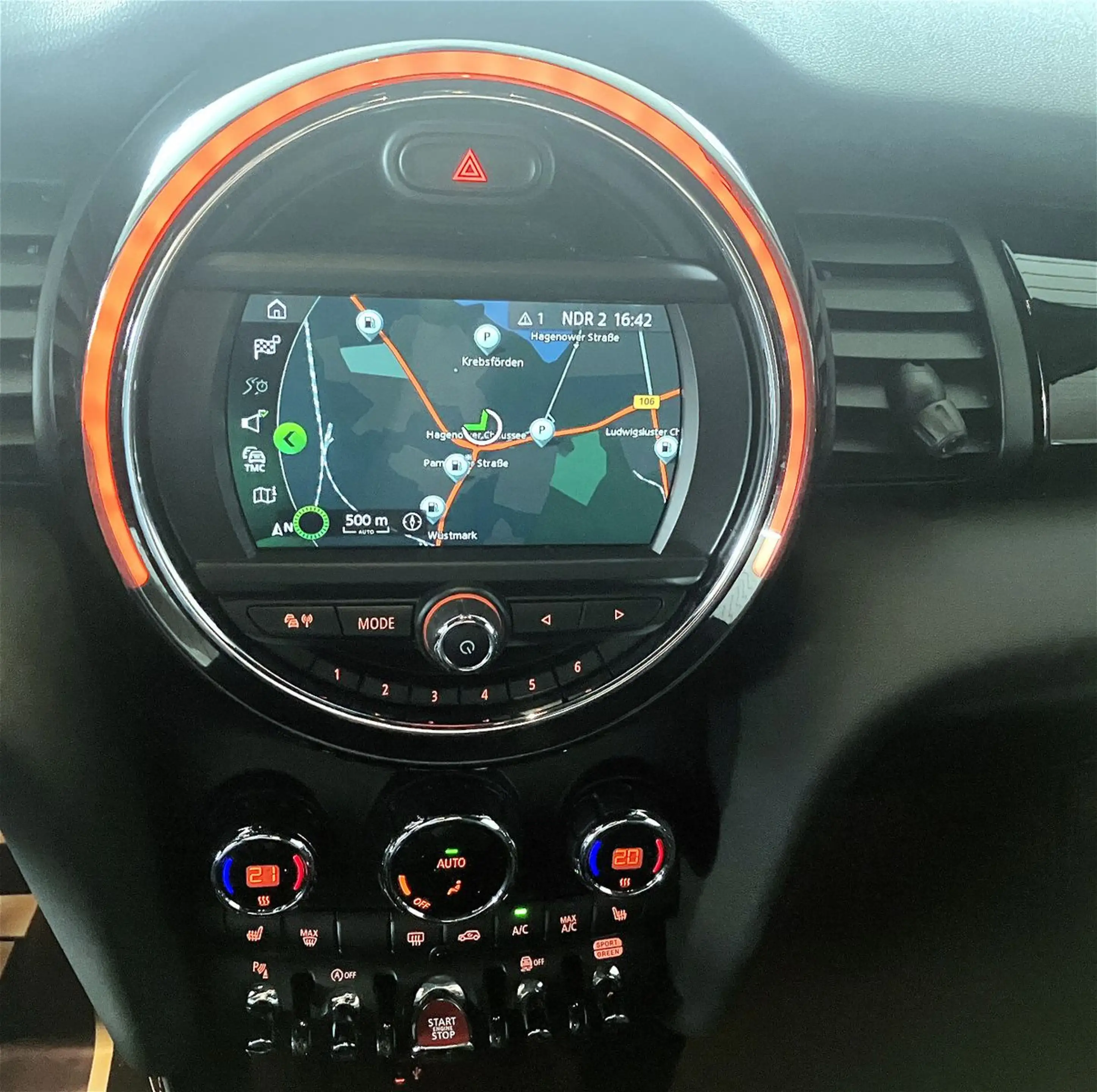 MINI Cooper /Apple/LED/Navi/Garantie/Dachhimmel-Anthr. — photo 10