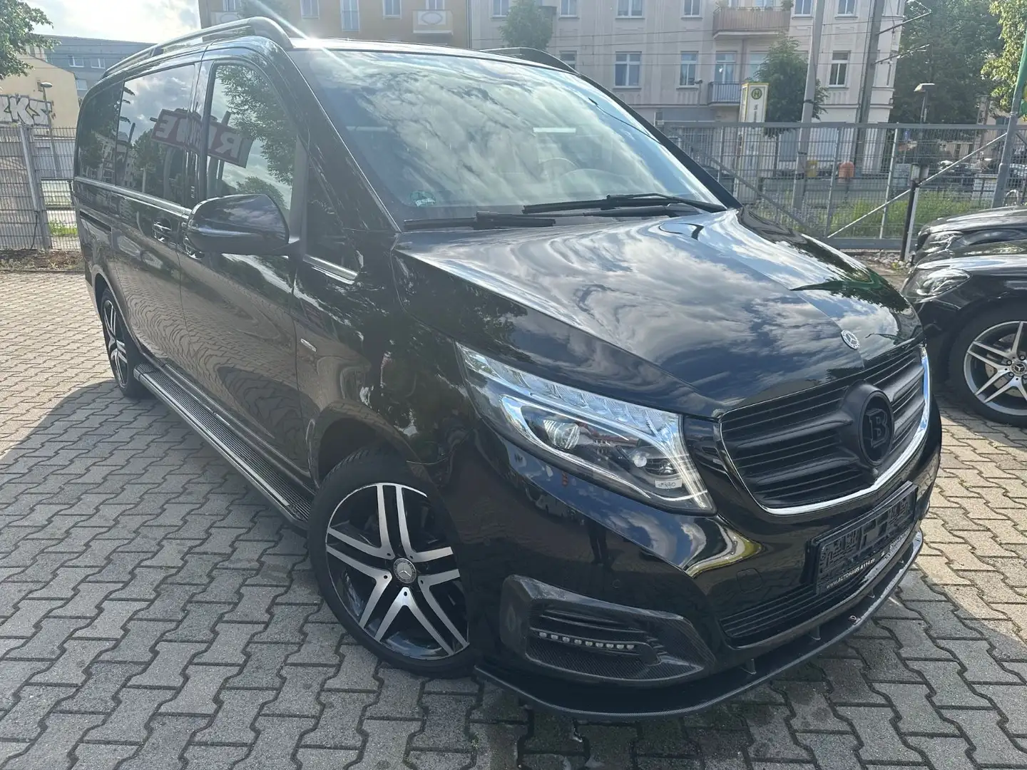 Mercedes-Benz V 250 AVANTGARDE / BRABUS / 173kw/ AHK/ 360°CAM Nero - 1