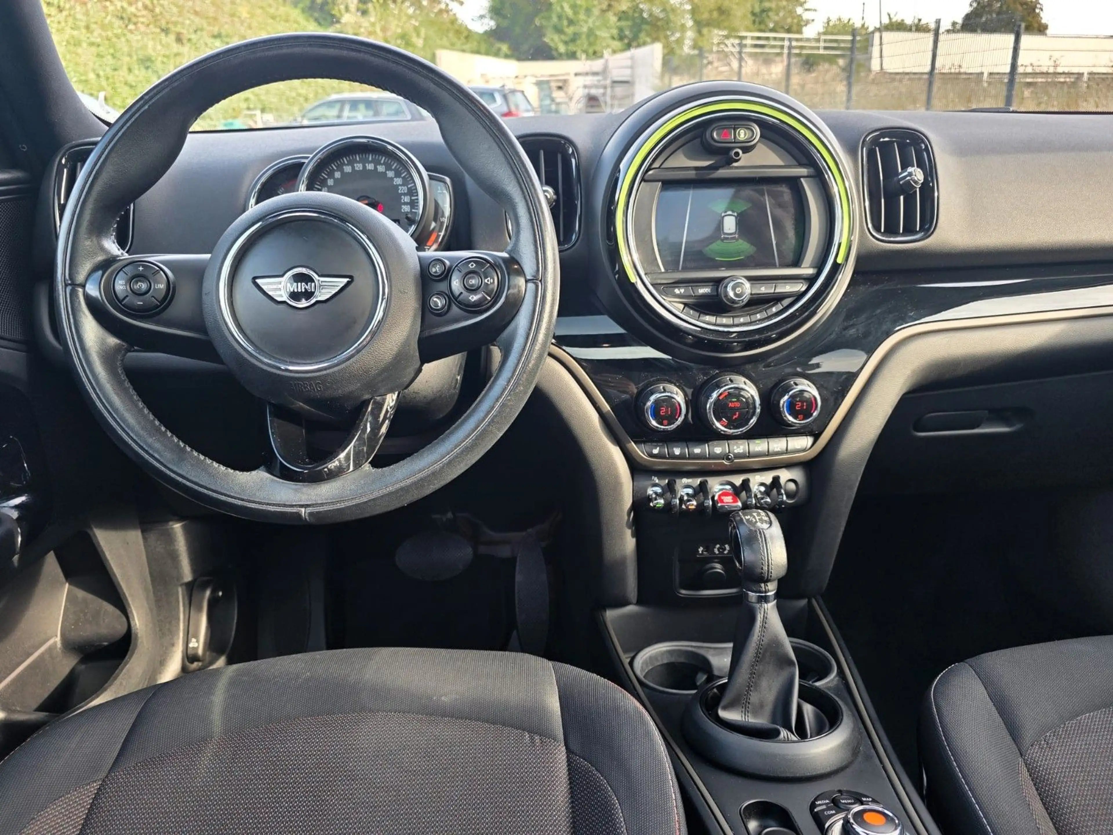 MINI One Countryman -Steuerkette&Turbo Neu/Panorama- — photo 11