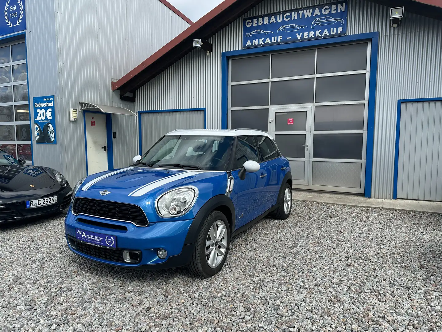 MINI Cooper S Countryman Cooper S 1.6 16V KLIMA PDC SITZHZG. 4x4 Blau - 1