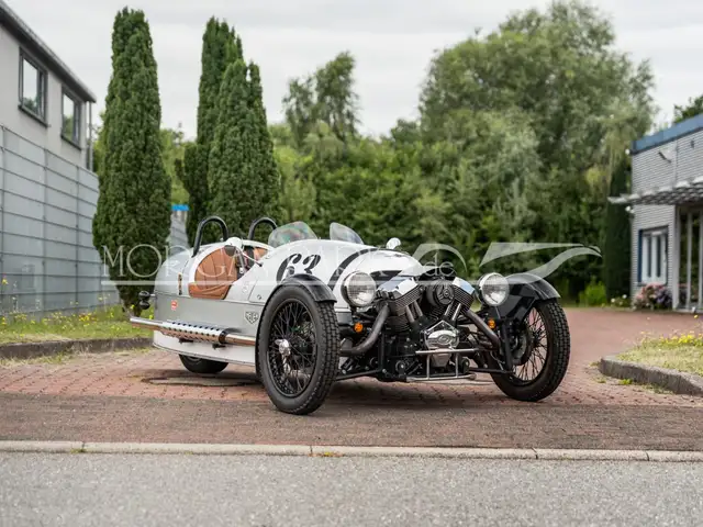 Morgan 3-Wheeler 3-Wheeler *matt silber*