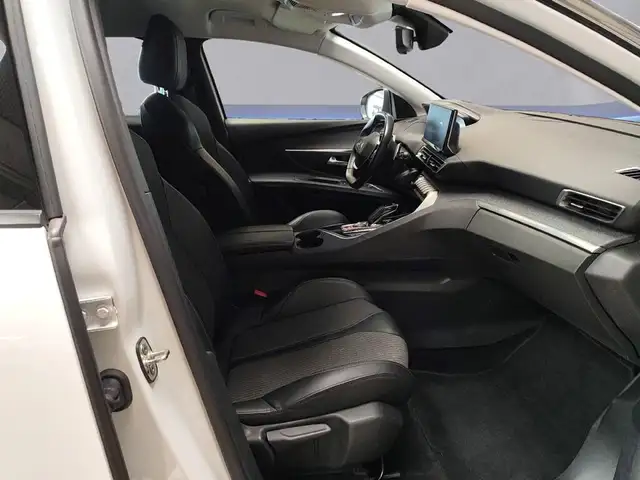 Peugeot 3008 view 14