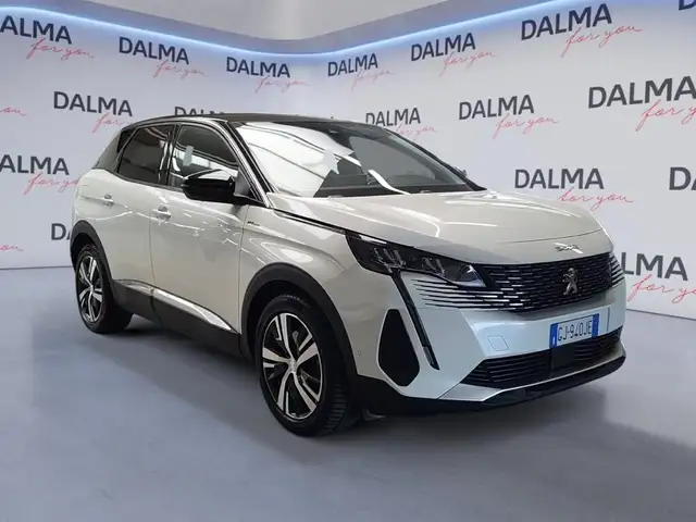 Peugeot 3008 view 7
