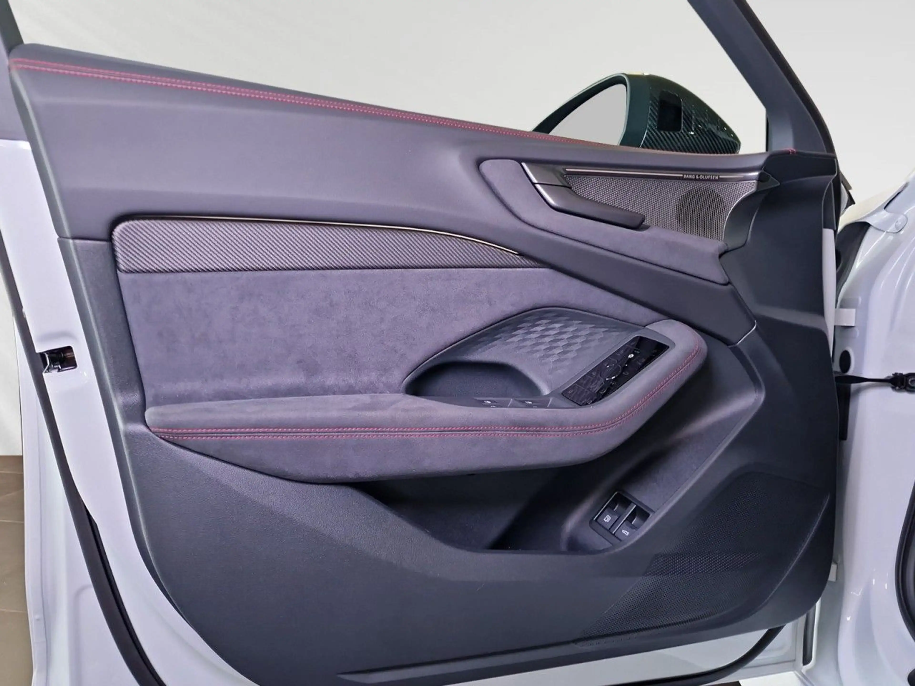 Audi RS5 RS5 Limousine tiptronic Keramik Panorama — photo 15