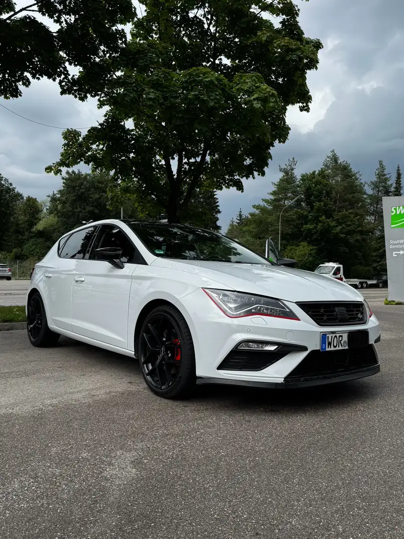 SEAT Leon FR Weiß - 1