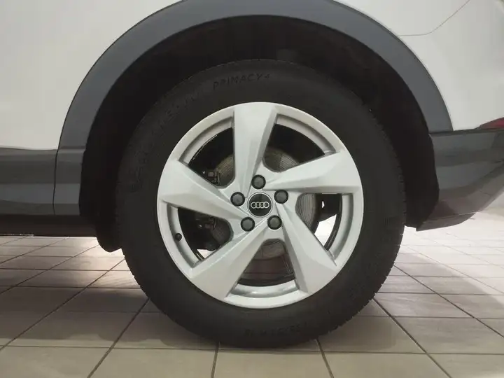Audi Q3 Advanced 35 TDI 2022, foto 11