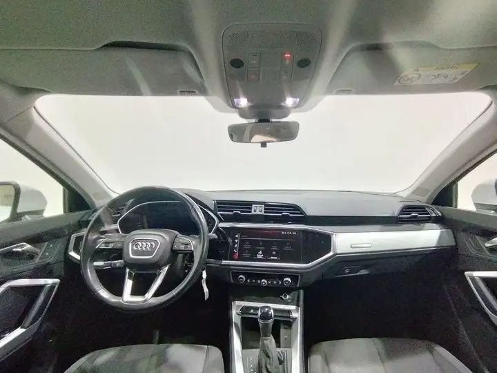Audi Q3 Advanced 35 TDI 2022, foto 7