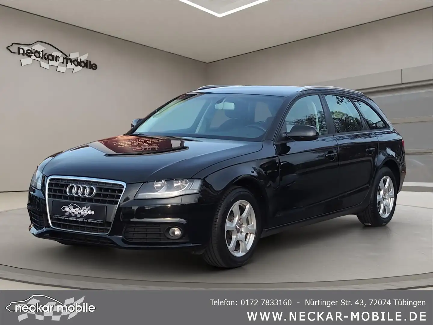 Audi A4 Avant 2.0TDI Attraction Parktronik Sitzheizung Noir - 2