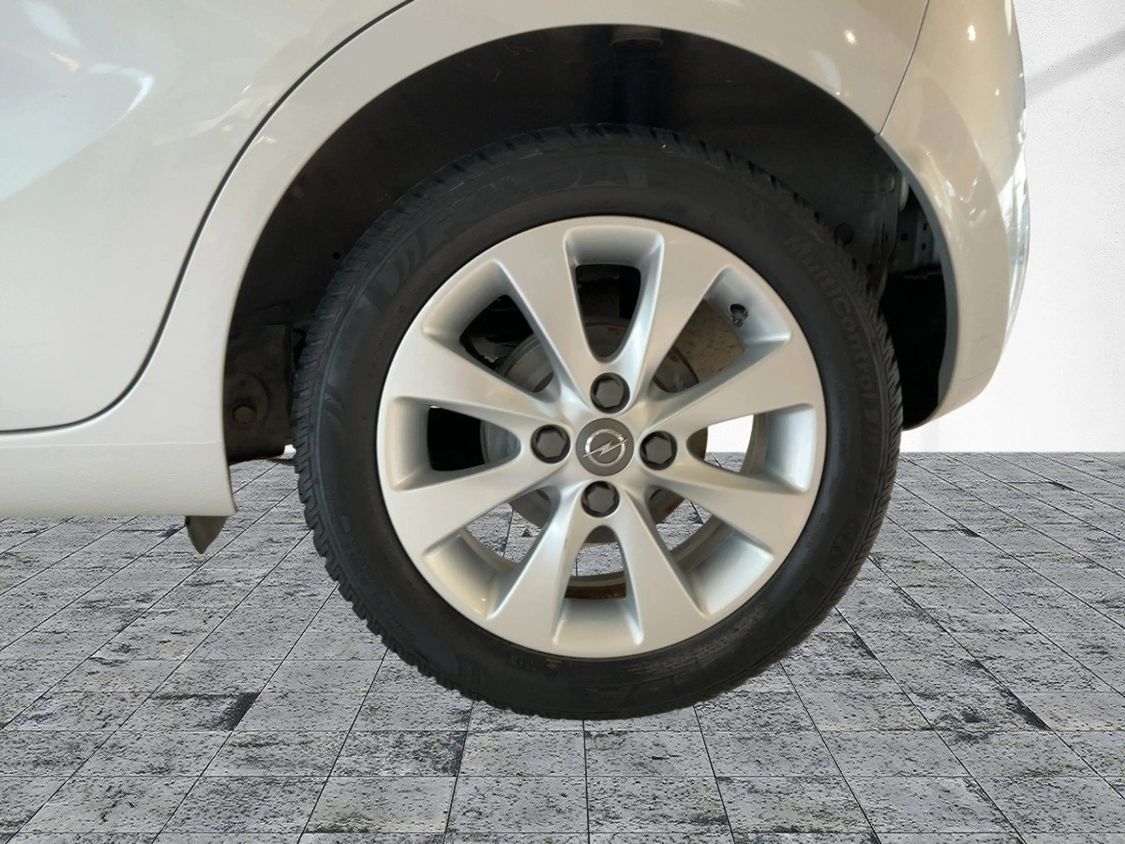 Opel Karl 1.0 Active +Sitzheizung+LM-Felgen+PDC+ — photo 14