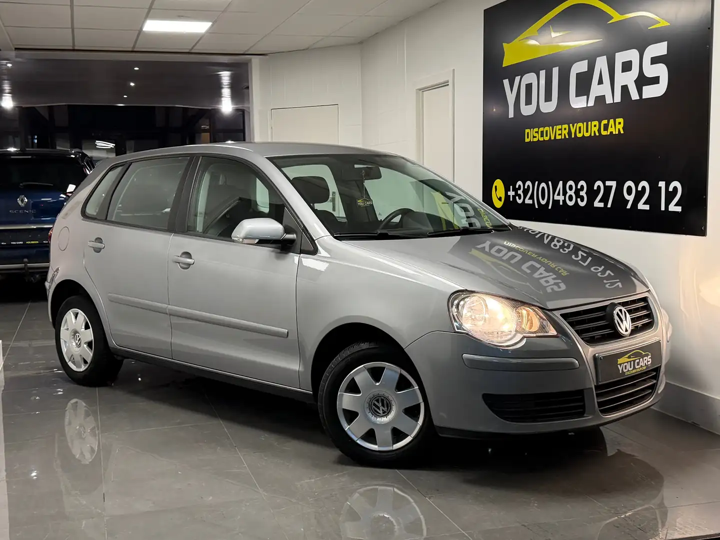 Volkswagen Polo Polo 1.2 Comfortline Gris - 1