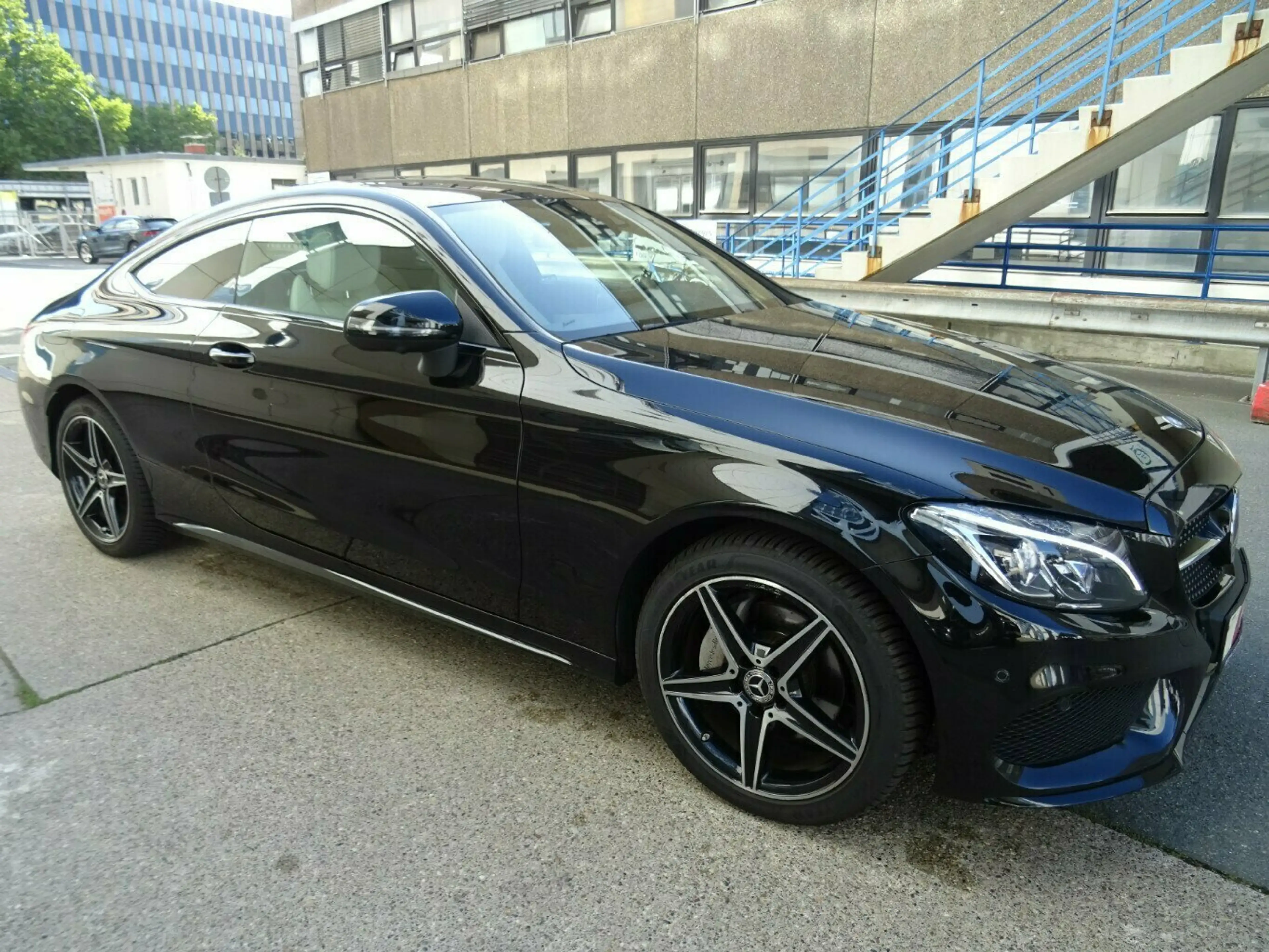 Mercedes-Benz C 200 Coupe AMG Line 4Matic 9G-Tronic,Leder,360°,ACC — photo 12