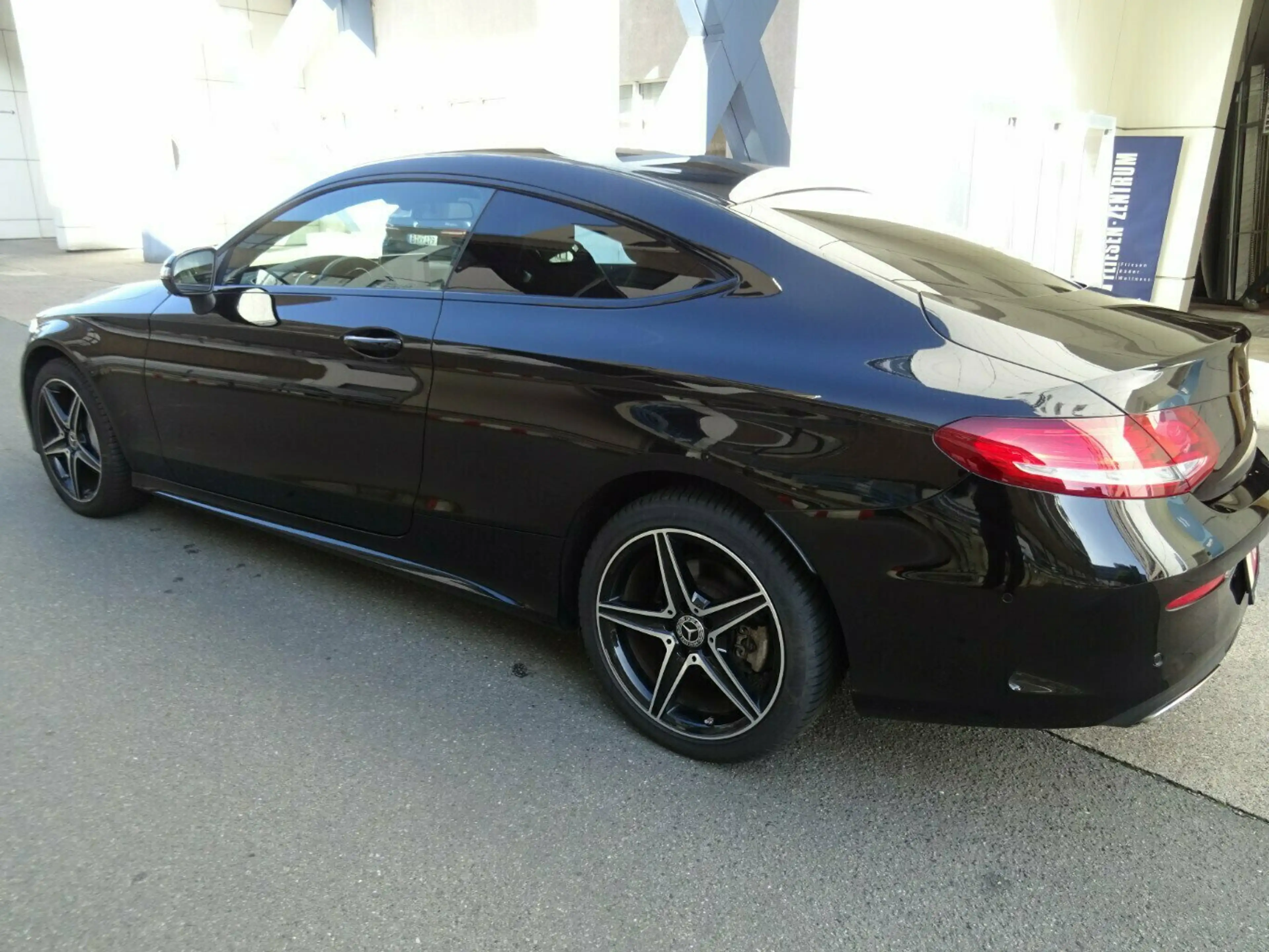 Mercedes-Benz C 200 Coupe AMG Line 4Matic 9G-Tronic,Leder,360°,ACC — photo 15