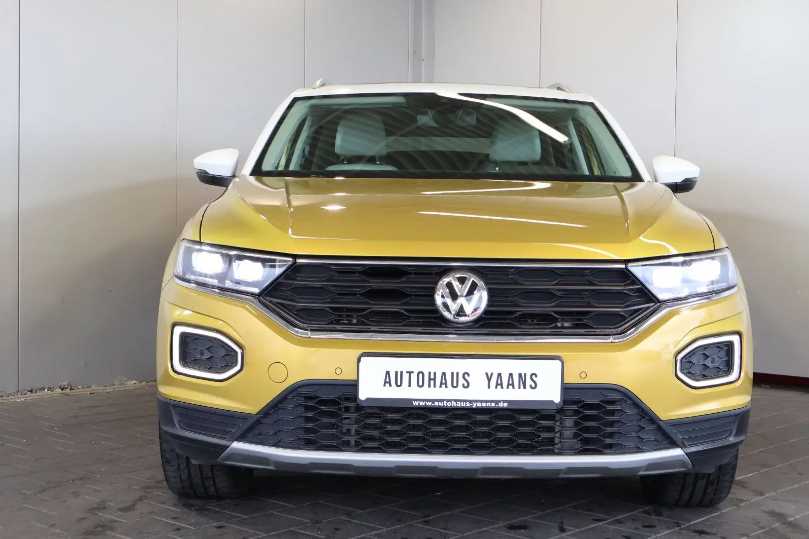 Volkswagen T-Roc 2.0 TDI Style 4M BEATS+AID+KEY+LED+PANO Gelb - 2