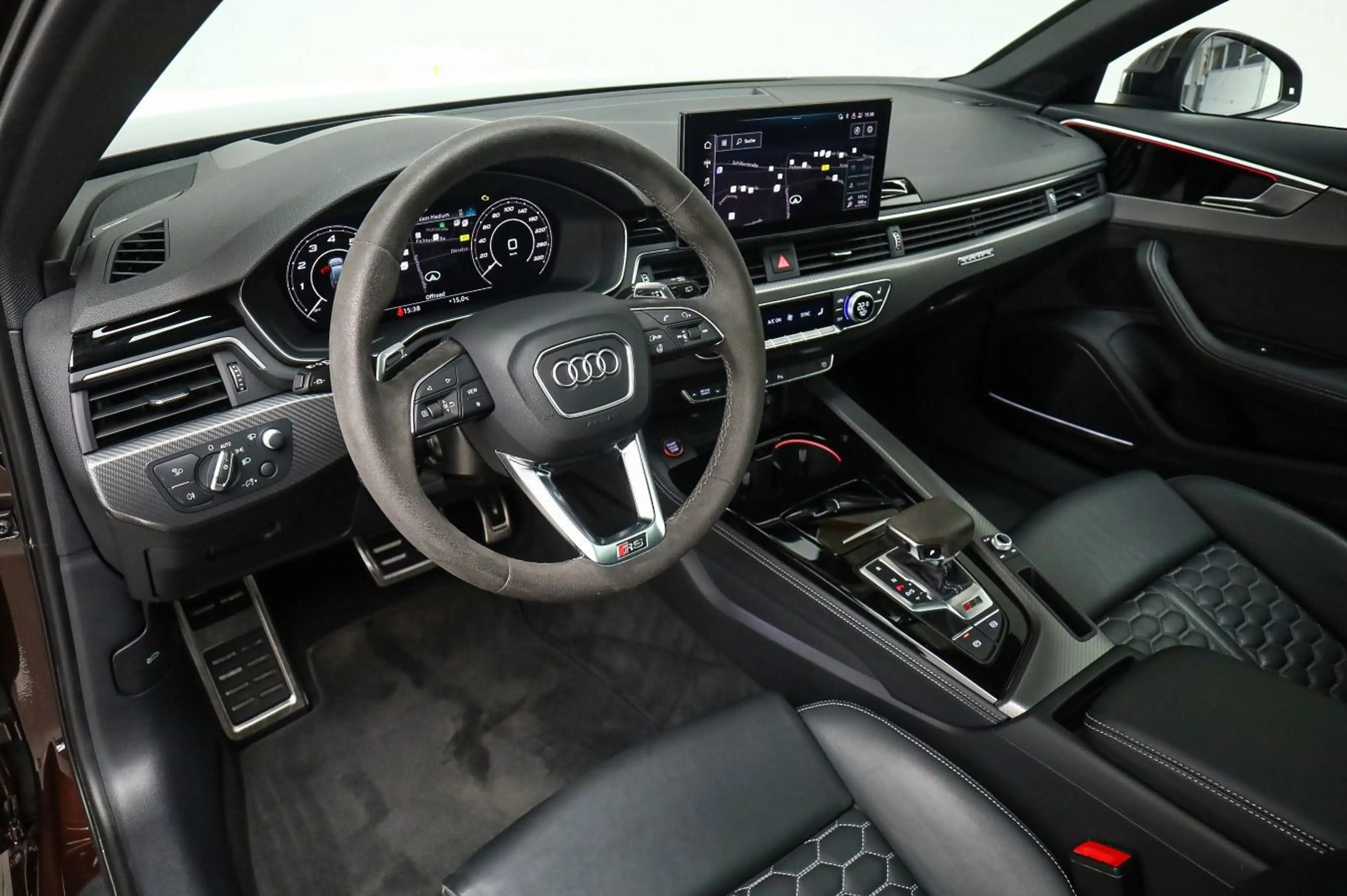 Audi RS4 Essentials*HUD*B&O*Matrix*ACC*Leder — photo 10