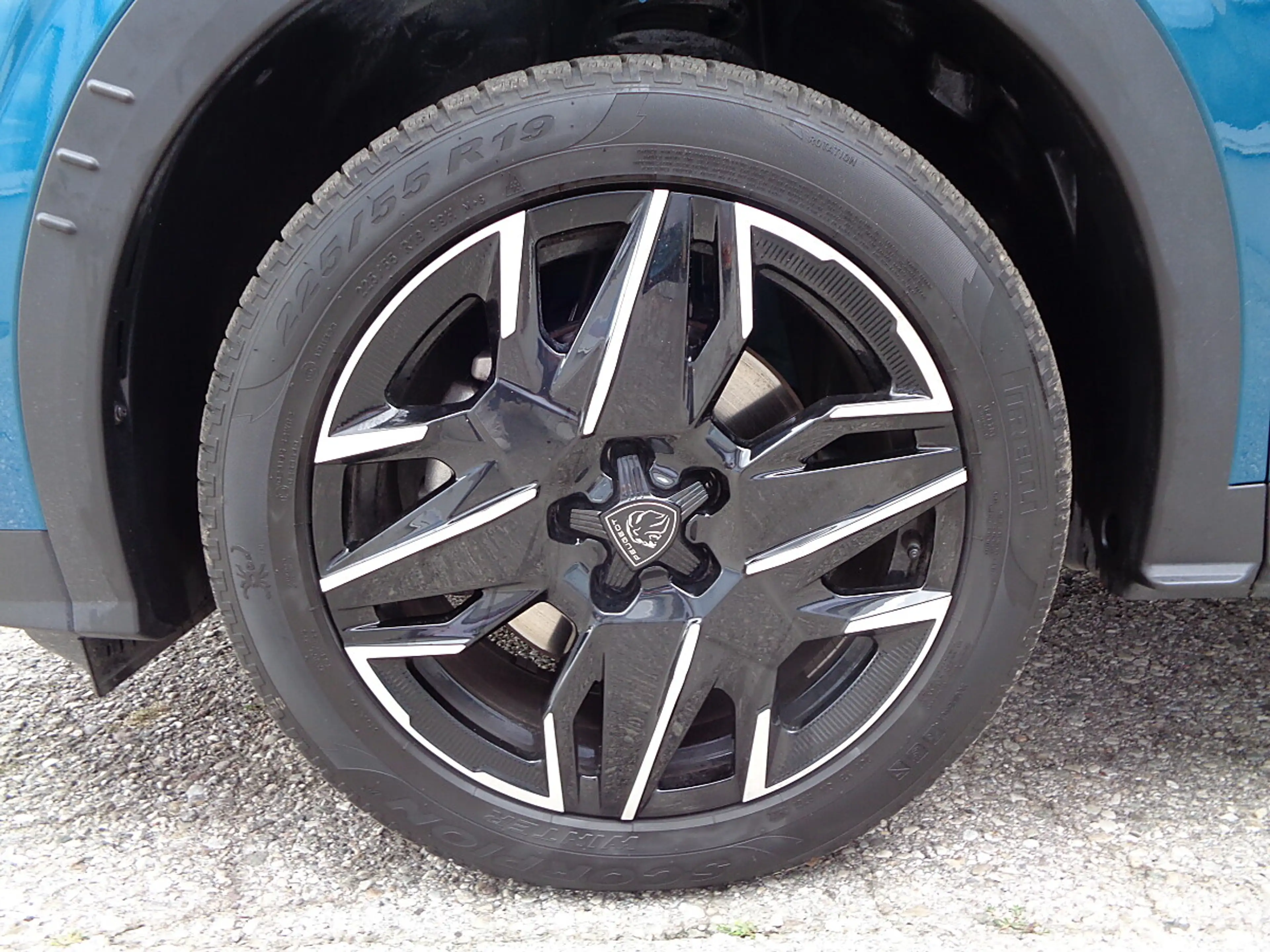 Peugeot 5008 mHEV 145 e-DCS6 Automatik Mildhybrid NAVI LED 3... — photo 10