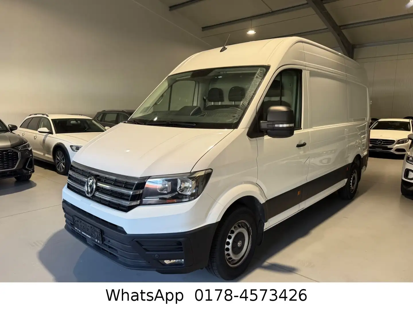 Volkswagen Crafter 2.0 TDI 35 Mittellang Hochdach Weiß - 1