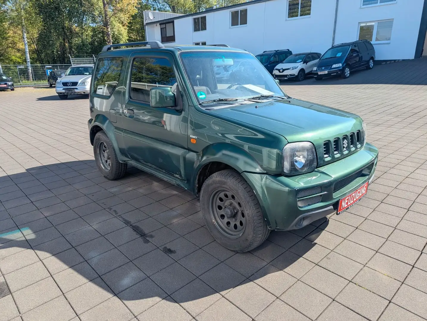 Suzuki Jimny Comfort**2.HAND+ALLWETTER+KLIMA+AHK** Vert - 2