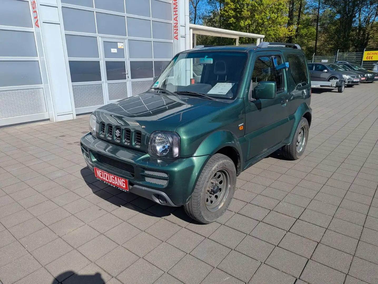 Suzuki Jimny Comfort**2.HAND+ALLWETTER+KLIMA+AHK** Vert - 1
