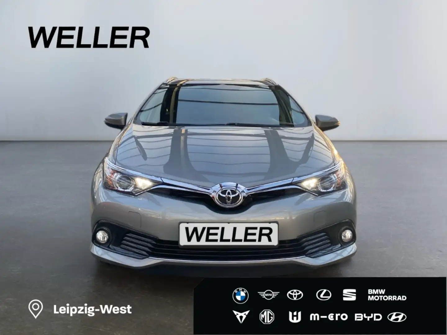 Toyota Auris 1.2 Turbo TS Design Edition *Kamera*SHZ*BT* Silber - 2
