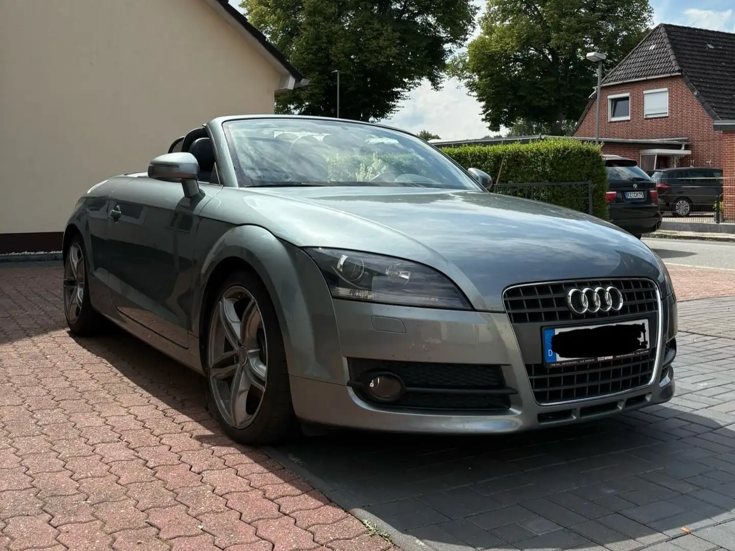 Audi TT TT Roadster 2.0 TFSI Silber - 1