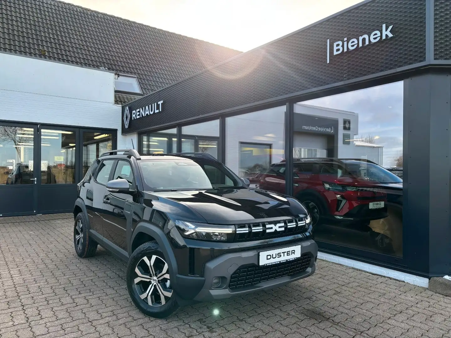 Dacia Duster Expression TCe 130 Schwarz - 2
