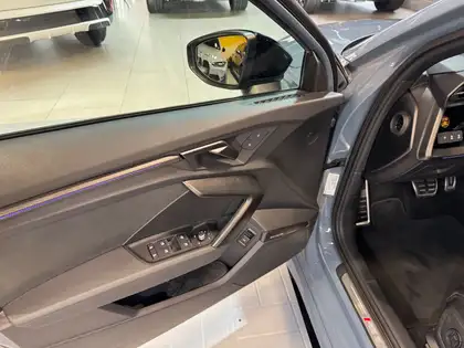 Annonce voiture d'occasion Audi RS3 - CARADIZE