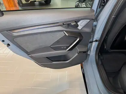 Annonce voiture d'occasion Audi RS3 - CARADIZE
