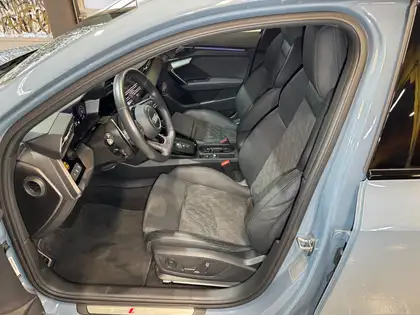 Annonce voiture d'occasion Audi RS3 - CARADIZE