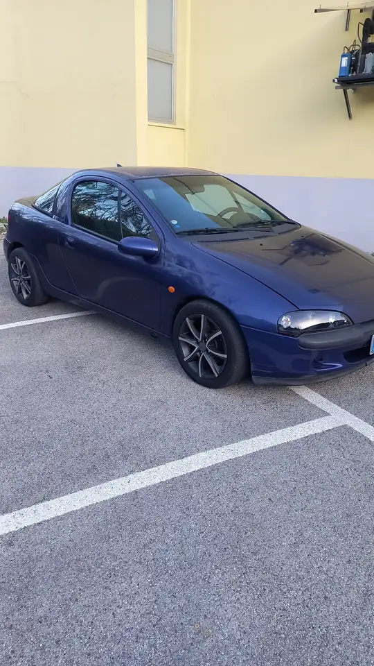 Opel Tigra 1.4 16v CeRamic Blue, foto 3