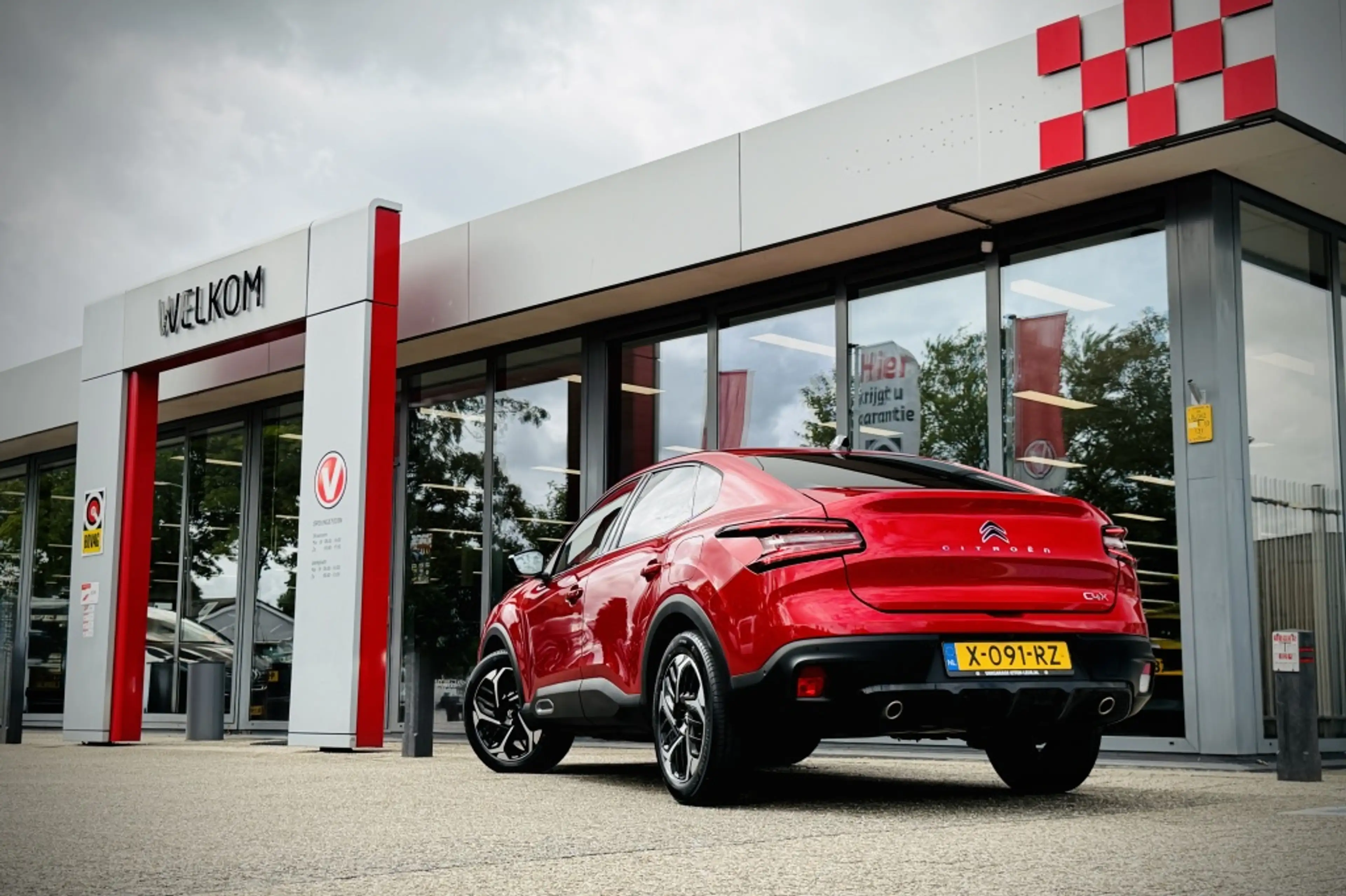 Citroen C4 X 1.2 PT. Shine — photo 7