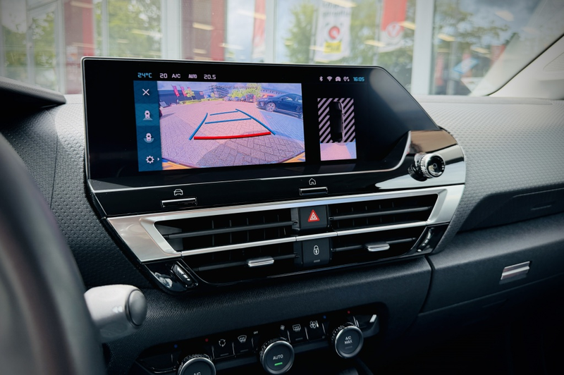 Citroen C4 X 1.2 PT. Shine — photo 22