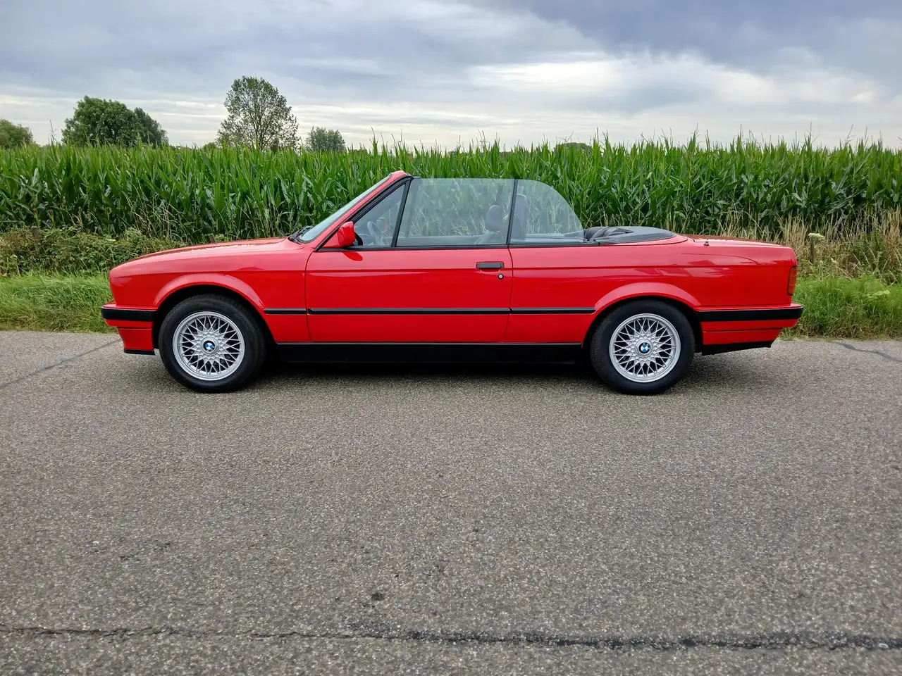 BMW 320 3-serie Cabrio 320i 6-Cilinder, en origineel Neder, foto 6