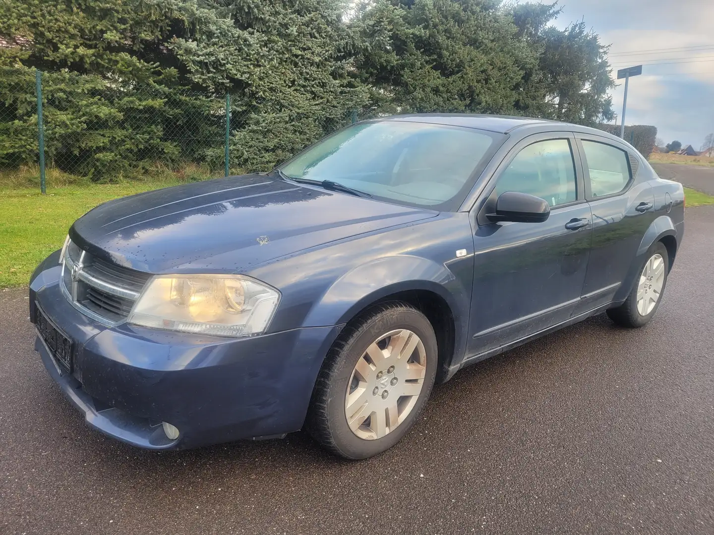 Dodge Avenger Tüv bei Kauf neu. Grau - 1