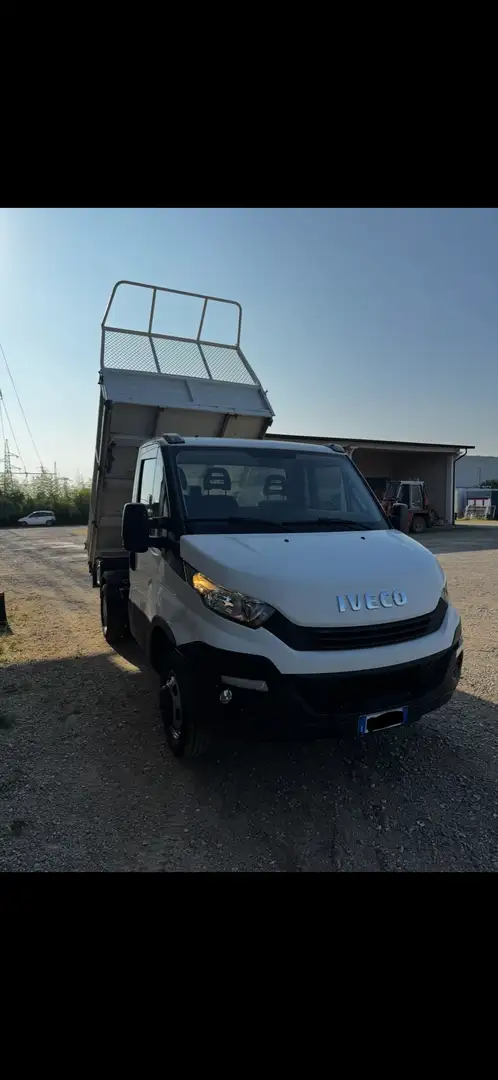 Iveco Daily 35-120 Blanc - 2