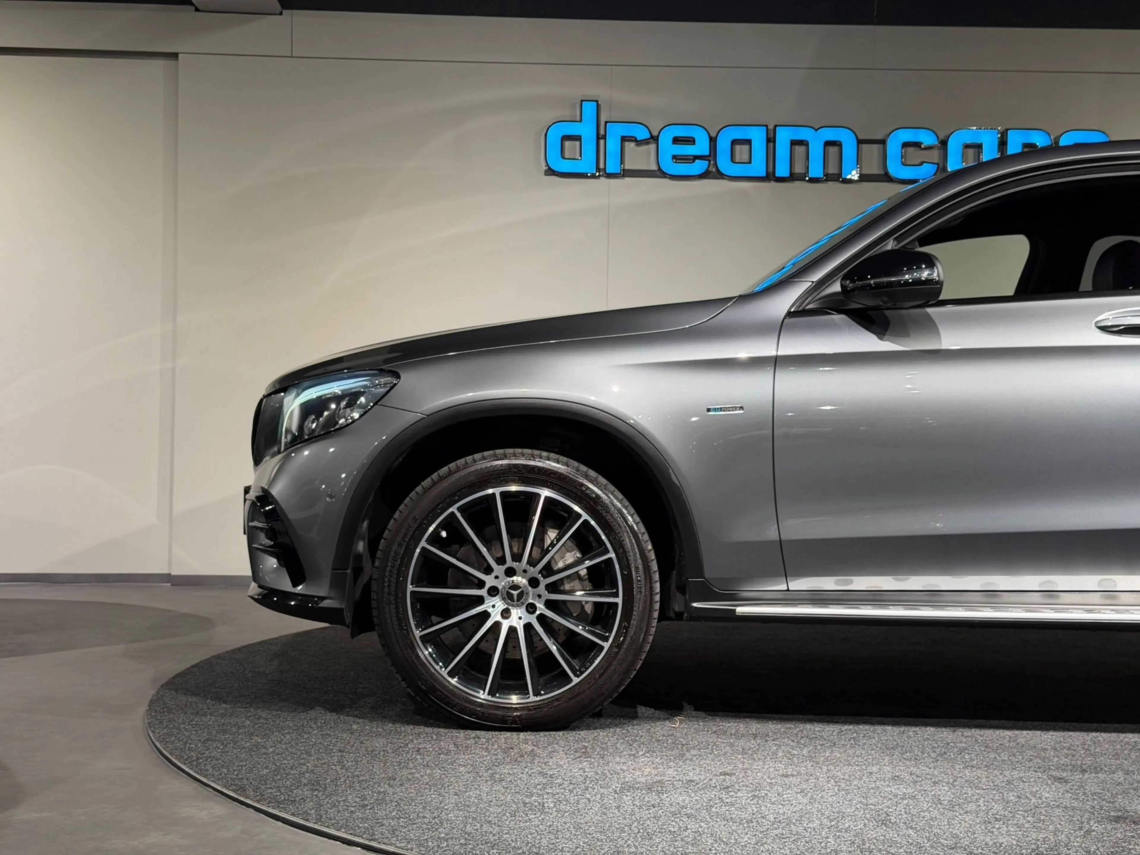 Mercedes-Benz GLC 350 e Coupe 4Matic AMG Line /Ambiente /360 Grad / Bur — photo 14