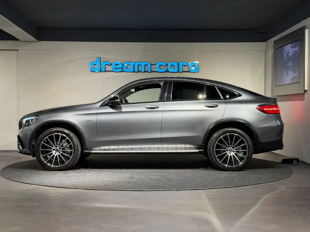 Mercedes-Benz GLC 350 e Coupe 4Matic AMG Line /Ambiente /360 Grad / Bur Bild 13