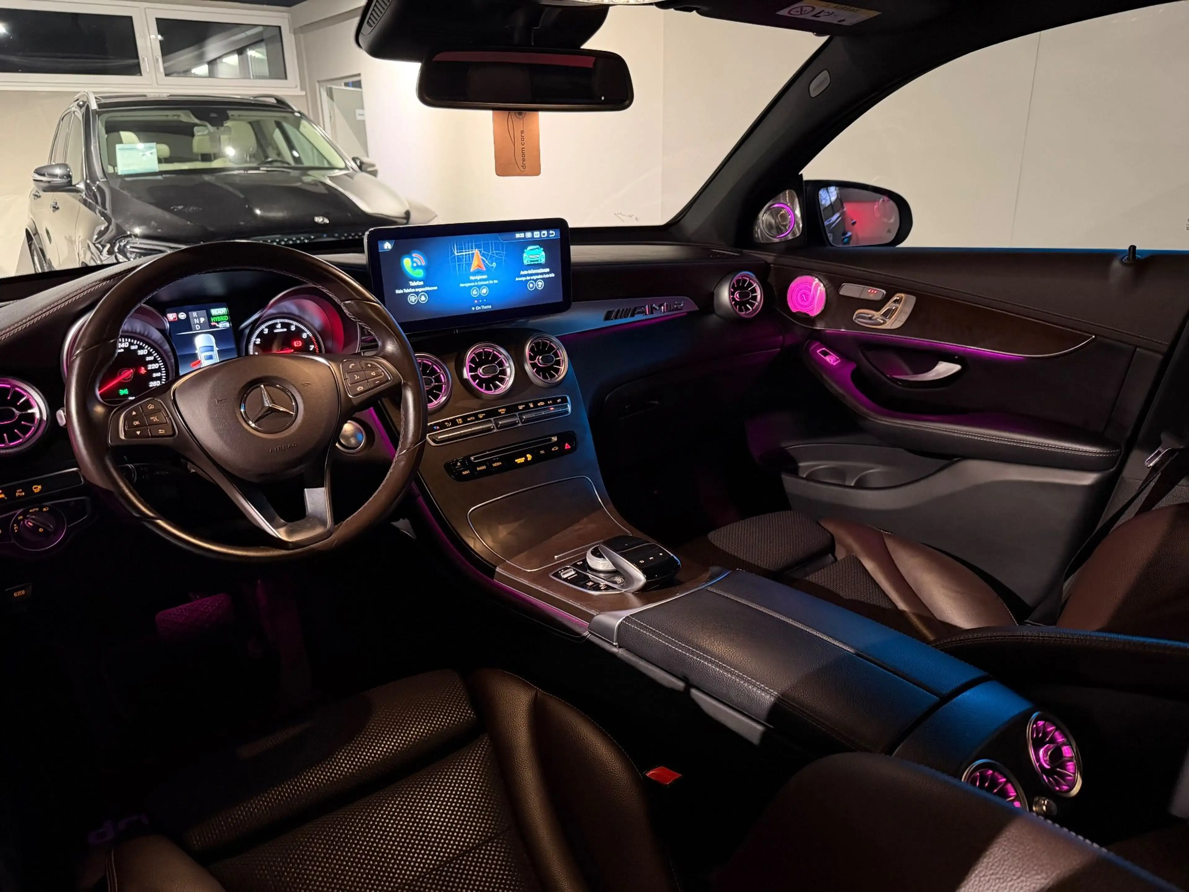 Mercedes-Benz GLC 350 e Coupe 4Matic AMG Line /Ambiente /360 Grad / Bur — photo 33