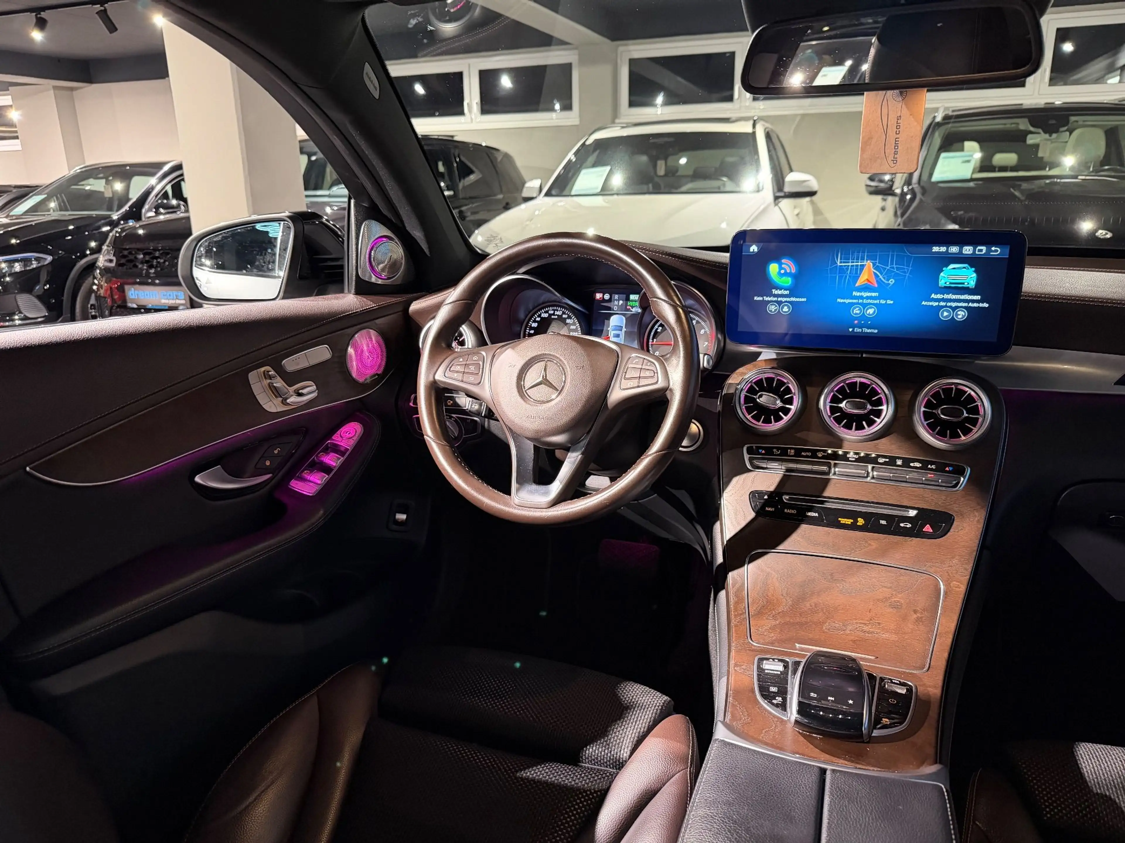 Mercedes-Benz GLC 350 e Coupe 4Matic AMG Line /Ambiente /360 Grad / Bur — photo 34