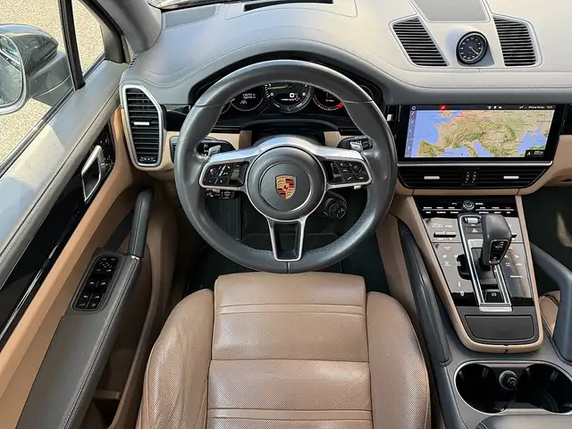 Porsche Cayenne III Aut. E-Hybrid Ansicht 10