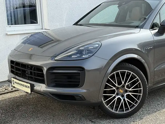 Porsche Cayenne III Aut. E-Hybrid Ansicht 4