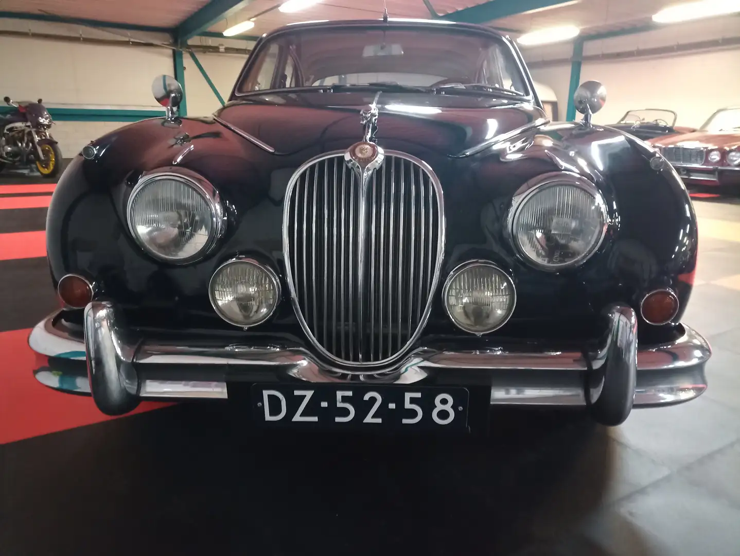 Jaguar MK II MK II 3.8 od Kék - 2