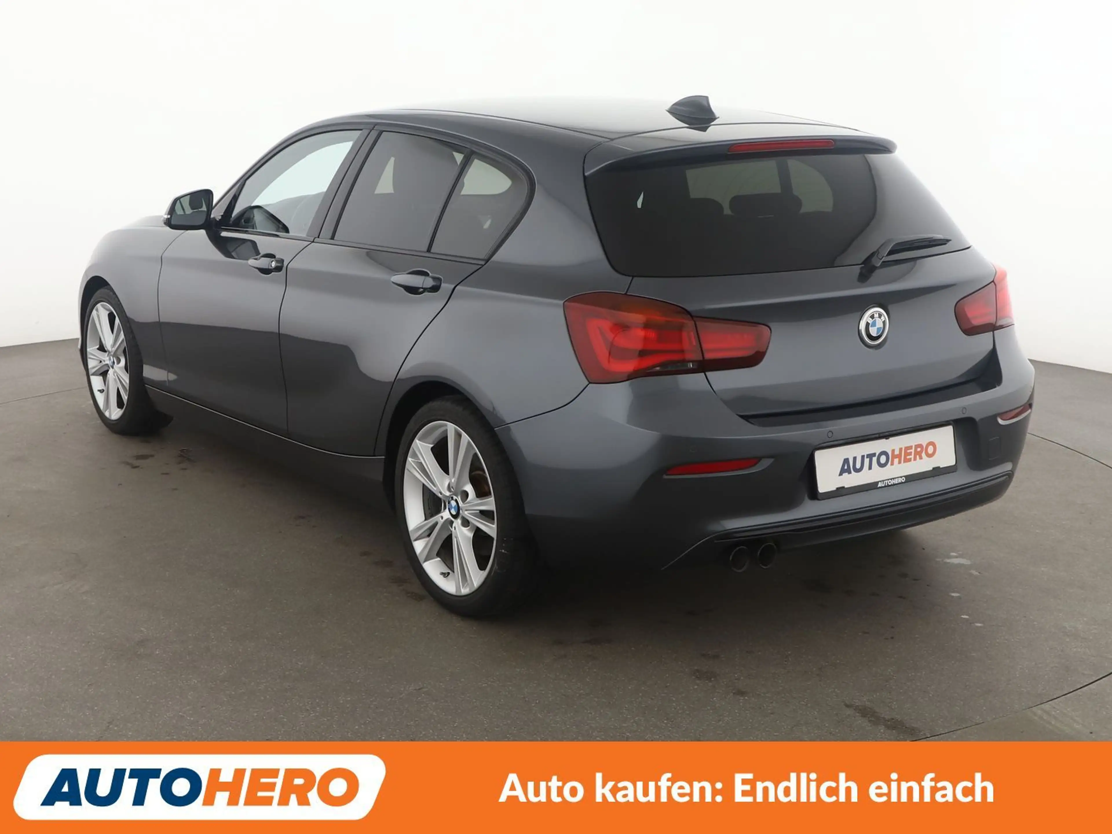 BMW 125 125i Edition Sport Line Shadow Aut.*NAVI*LED*TEMPO — photo 4